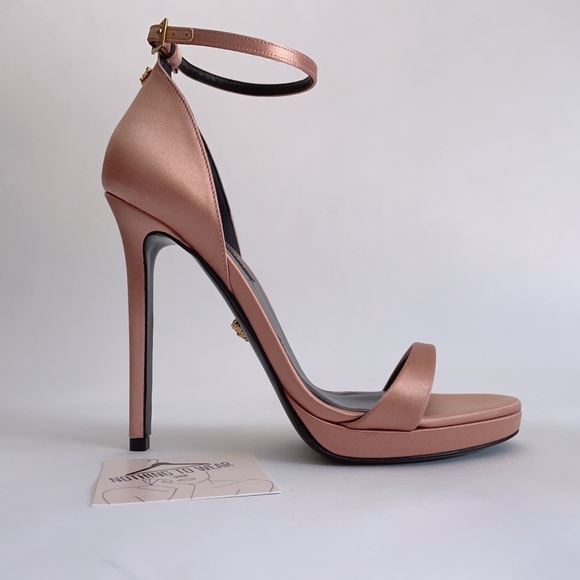 ⭕️ 🆂🅾︎🅻🅳 VERSACE Heels Sandals Satin Beige - Picture 5 of 11